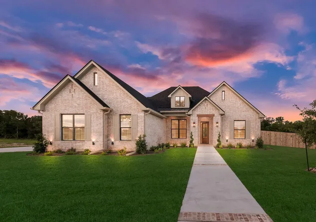 Photo 1 of Single family home for sale at 8005 Bee Cave Rd, China Spring, TX 76633 | MLS# 21002616 | Listing updated on 2026-08-18