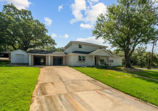 Photo 3 of Sale Pending at 600 Overland Trl, Southlake, TX 76092 | MLS# 20990877 | Listing updated on 2026-09-01
