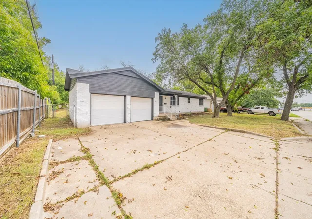 Homes for sale in North Richland Hills, TX | 4140 Rufe Snow Dr, North Richland Hills, TX 76180 | MLS# 21003299