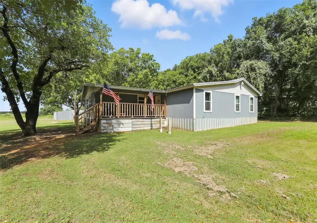 Photo 1 of Sale Pending at 5701 County Road 605b, Burleson, TX 76028 | MLS# 21002314 | Listing updated on 2026-07-24