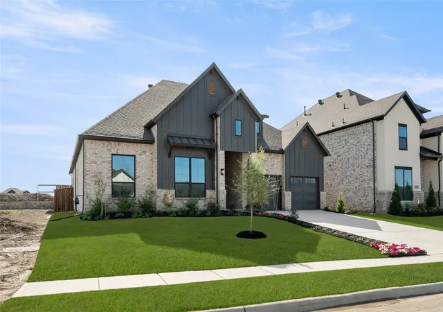 Homes for sale in Aledo, TX | 221 Lantern Ridge Dr, Aledo, TX 76008 | MLS# 21005284