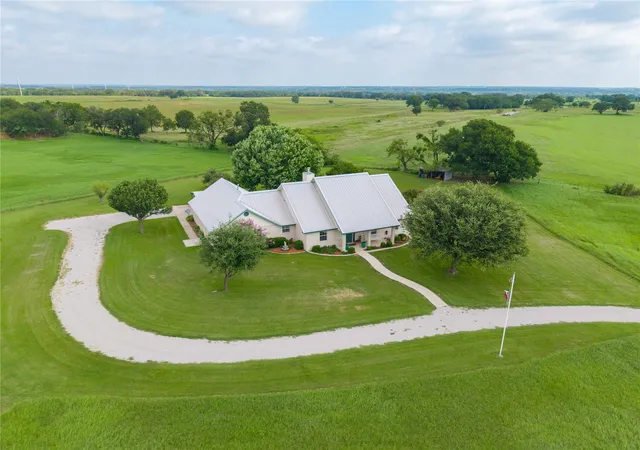 Homes for sale in De Leon, TX | 8430 Hwy 16, De Leon, TX 76444 | MLS# 21000807