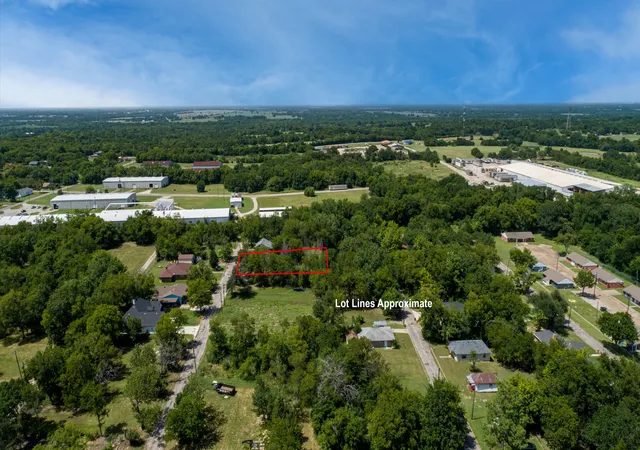 Photo 4 of Land for sale at 119 Norris St, Commerce, TX 75428 | MLS# 21005539 | Listing updated on 2026-07-21