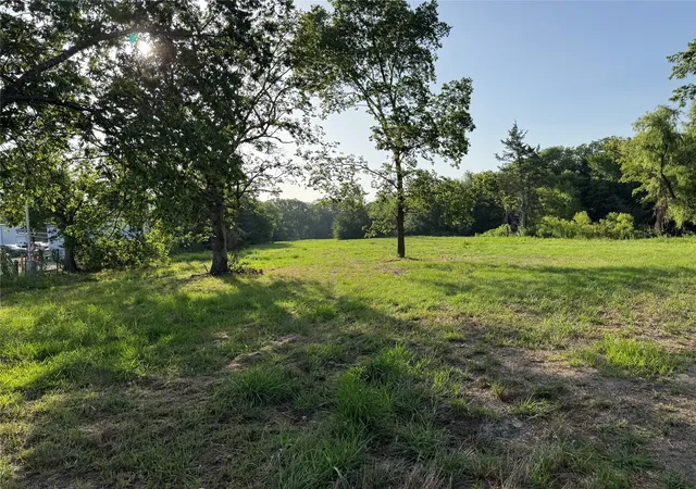 Photo 3 of Land for sale at 2109 Island, Bonham, TX 75418 | MLS# 21006020 | Listing updated on 2026-07-16