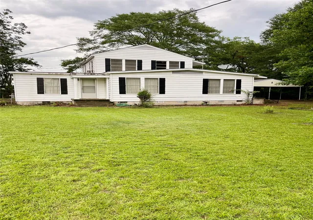 1st image of 1937 Bailey Ave, Haynesville, LA 71038 | MLS# 21006193