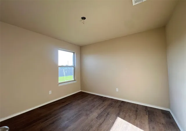 Photo 4 of Single family home for sale at 1017 Decker Dr, Fate, TX 75189 | MLS# 21006211 | Listing updated on 2026-07-12