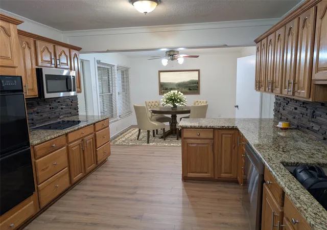 Photo 3 of Townhouse for sale at 6702 La Costa Dr, Rowlett, TX 75088 | MLS# 20999766 | Listing updated on 2026-07-15