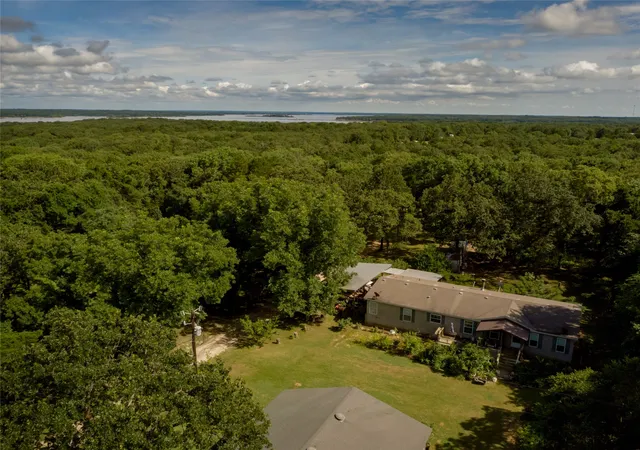 Photo 1 of Manufactured home for sale at 1468 Cedar Mills Rd, Gordonville, TX 76245 | MLS# 21011483 | Listing updated on 2026-08-19