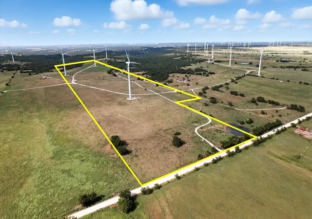 Homes for sale in Muenster, TX | 3207 County Road 431, Muenster, TX 76252 | MLS# 21009605