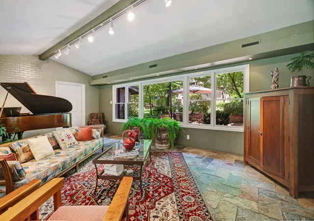 Photo 4 of Sale Pending at 3160 Allen, Paris, TX 75460 | MLS# 21012019 | Listing updated on 2026-08-24
