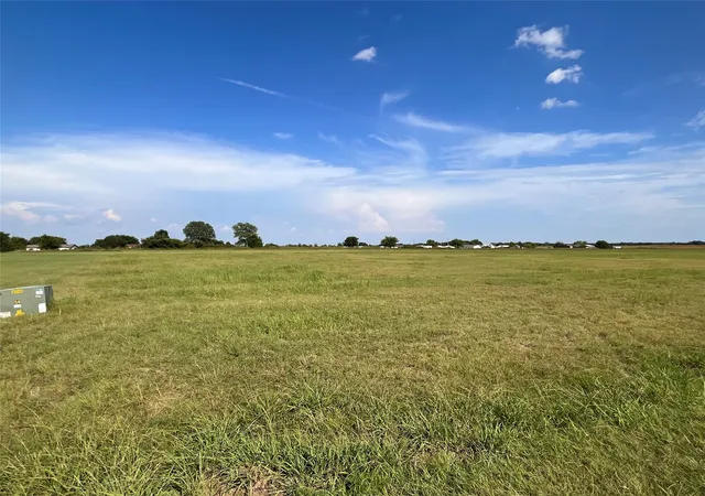 Photo 4 of Land for sale at 264 Sidewinder Loop, Red Oak, TX 75154 | MLS# 21012898 | Listing updated on 2026-07-21