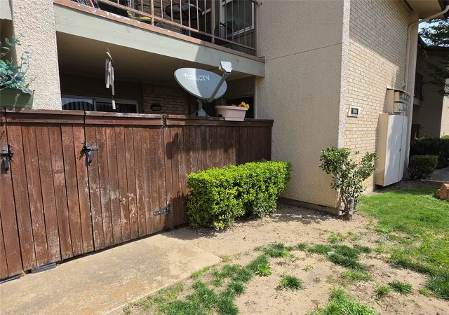 Homes for sale in Dallas, TX | 12816 Midway Rd #1066, Dallas, TX 75244 | MLS# 21013280