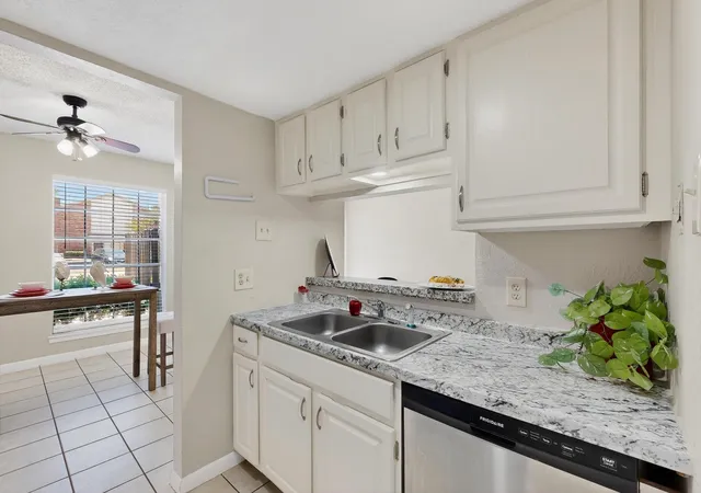 Photo 3 of Condo for sale at 11311 Audelia Rd #165, Dallas, TX 75243 | MLS# 21013639 | Listing updated on 2026-07-24