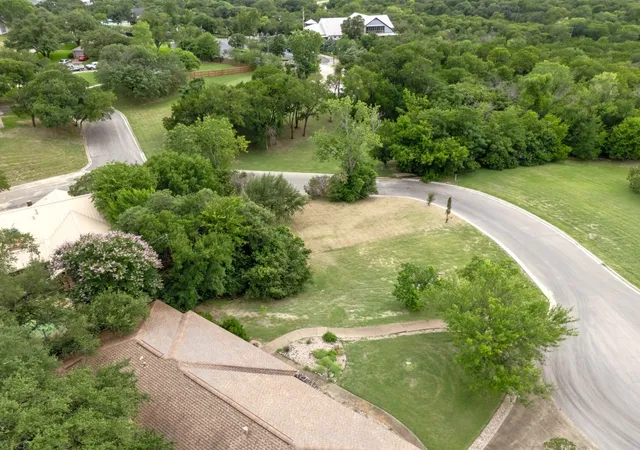 Homes for sale in Woodway, TX | Tbd Valley Brook Cir, Woodway, TX 76712 | MLS# 21013231