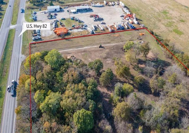 Photo 3 of Land for sale at 4401 E Hwy 82, Gainesville, TX 76240 | MLS# 21015332 | Listing updated on 2026-07-15