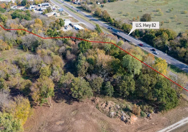 Photo 4 of Land for sale at 4401 E Hwy 82, Gainesville, TX 76240 | MLS# 21015332 | Listing updated on 2026-07-15