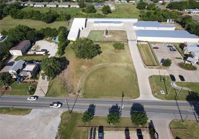 Photo 3 of Land for sale at 2412 Travis St, Sherman, TX 75092 | MLS# 21016145 | Listing updated on 2026-09-16