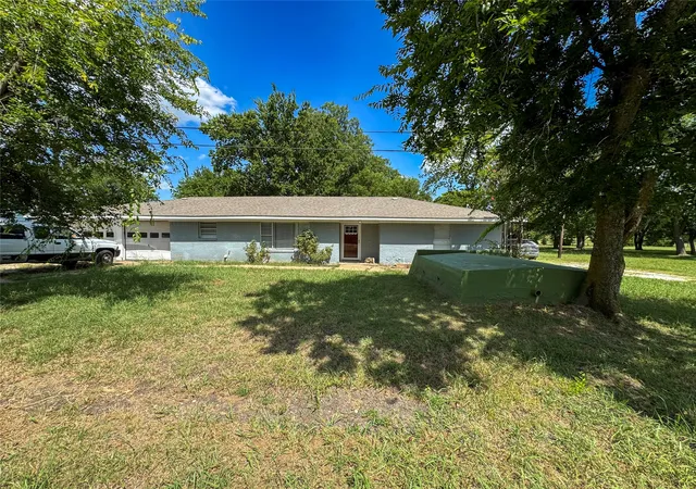 Homes for sale in Bailey, TX | 121 S Bois D Arc St, Bailey, TX 75452 | MLS# 21016999