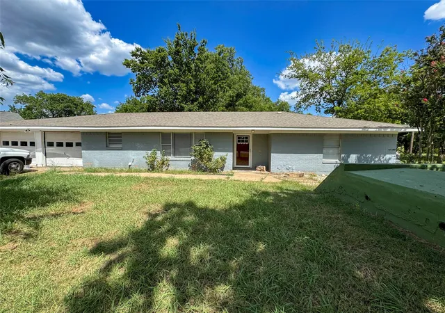 Homes for sale in Bailey, TX | 121 S Bois D Arc St, Bailey, TX 75452 | MLS# 21016999