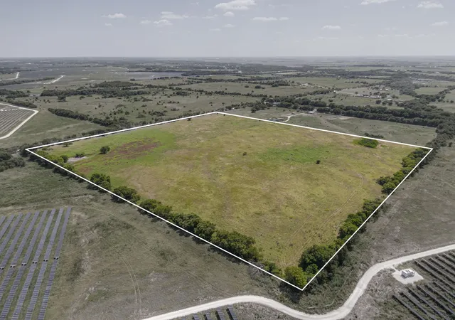 Photo 1 of Land for sale at Tbd Hcr 4311, Hillsboro, TX 76645 | MLS# 21016817 | Listing updated on 2026-08-26