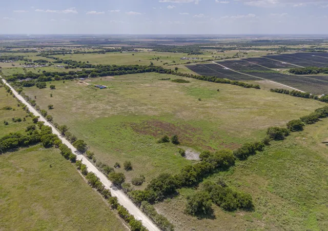 Photo 3 of Land for sale at Tbd Hcr 4311, Hillsboro, TX 76645 | MLS# 21016817 | Listing updated on 2026-08-26