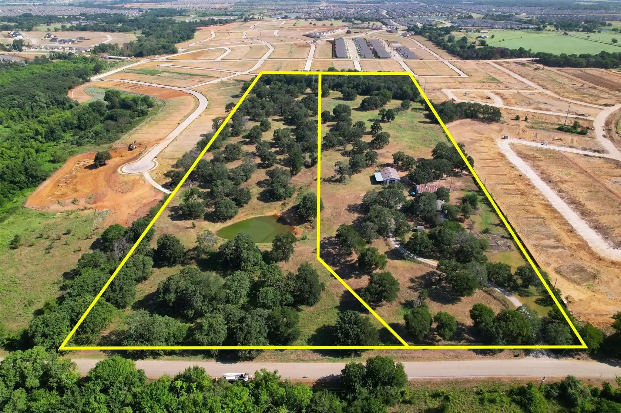 Land for sale at 12029 Fishtrap Rd, Aubrey, TX 76227 | MLS# 21007255