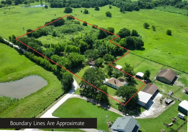 Photo 2 of Sale Pending at 3607 Nw County Road 1100, Corsicana, TX 75110 | MLS# 21015850 | Listing updated on 2026-07-21