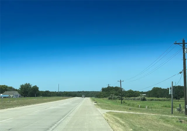 Photo 3 of Sale Pending at 6088 Us Hwy 380, Bridgeport, TX 76426 | MLS# 21017434 | Listing updated on 2026-08-31