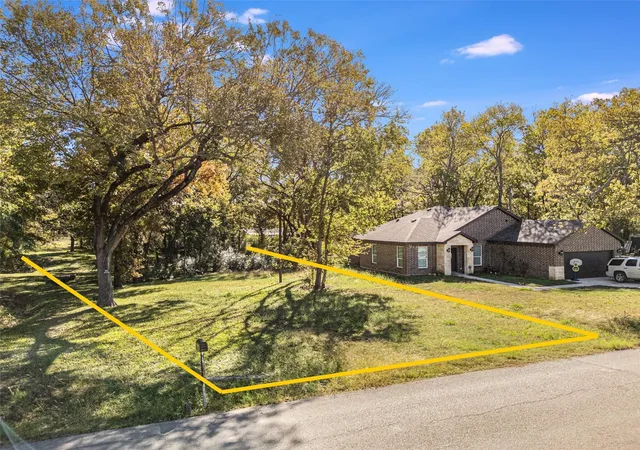 Photo 2 of Land for sale at 1001 Netherland Dr, Seagoville, TX 75159 | MLS# 21019447 | Listing updated on 2026-07-26