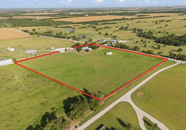 Homes for sale in Hillsboro, TX | 318 Hcr 4247, Hillsboro, TX 76645 | MLS# 21020366