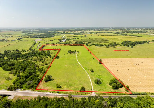 Photo 1 of Single family home for sale at 12520 455 E, Pilot Point, TX 76258 | MLS# 21019411 | Listing updated on 2026-07-24
