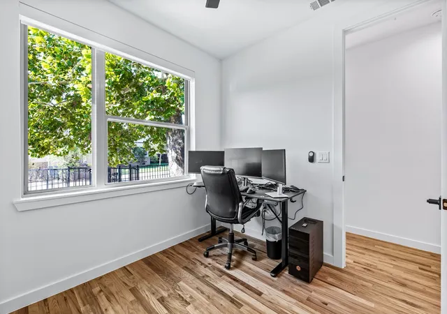 Photo 3 of Condo for sale at 4204 San Jacinto St #101, Dallas, TX 75204 | MLS# 21016292 | Listing updated on 2026-08-25