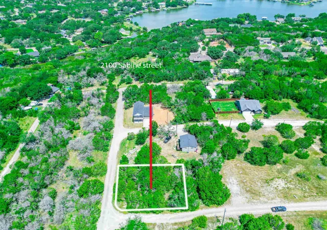 Homes for sale in Granbury, TX | 2100 Sabine St, Granbury, TX 76048 | MLS# 21012321