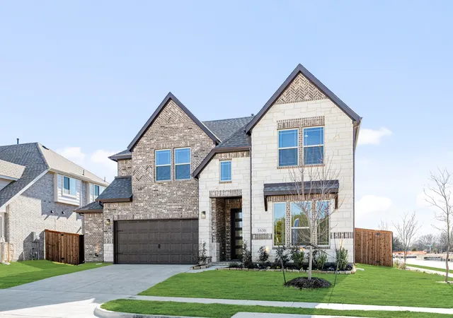 3rd image of 1630 Carlisle Dr, Cedar Hill, TX 75116 | MLS# 21023235