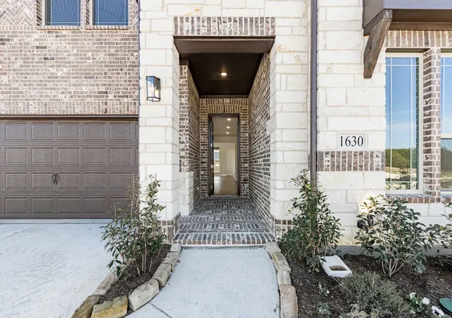 4th image of 1630 Carlisle Dr, Cedar Hill, TX 75116 | MLS# 21023235