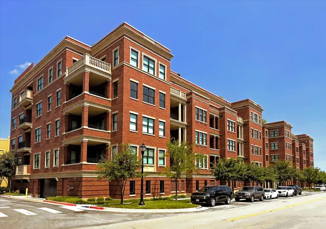 2nd image of 350 Central Ave #202, Southlake, TX 76092 | MLS# 21021156