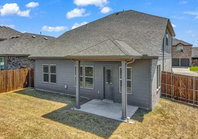 5th image of 2860 Fox Trail Ln, Fort Worth, TX 76108 | MLS# 21021816