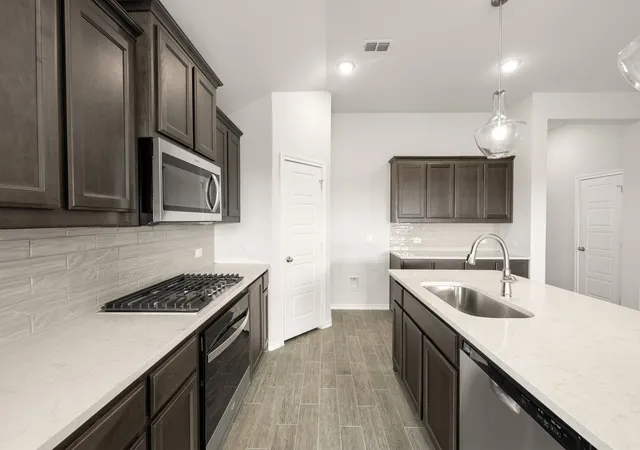 5th image of 737 Scarlet Sage, Waxahachie, TX 75165 | MLS# 21024135