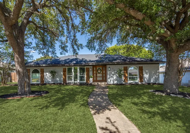 Photo 1 of Single family home for sale at 2625 Mollimar Dr, Plano, TX 75075 | MLS# 21019204 | Listing updated on 2026-08-20