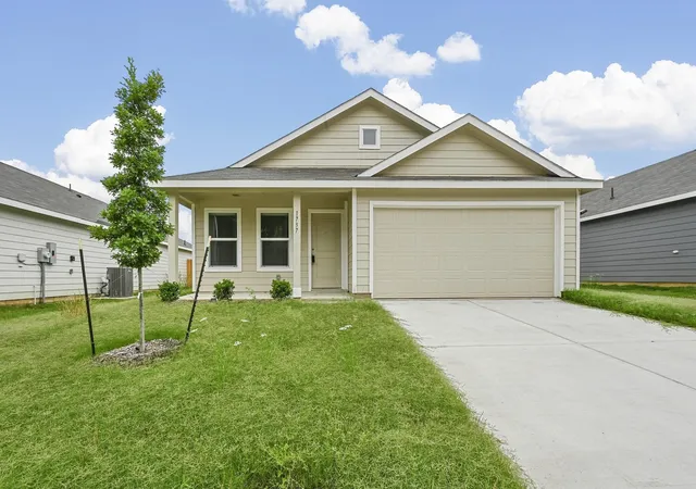 Photo 1 of Single family home for sale at 1737 Overall Ln, Dallas, TX 75253 | MLS# 21026450 | Listing updated on 2026-07-24