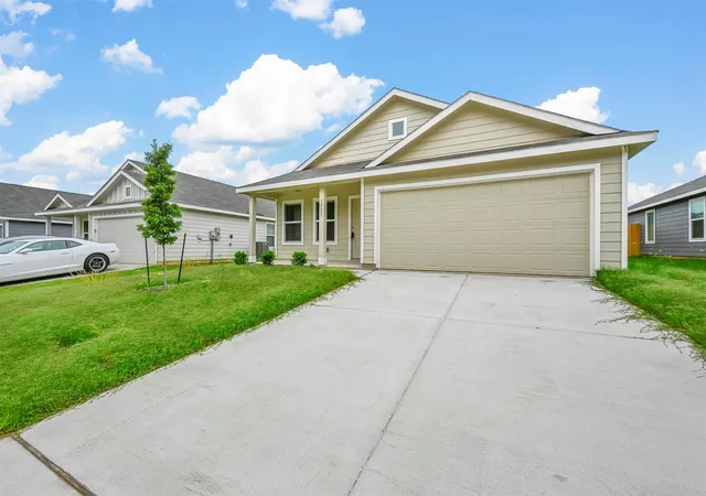 Photo 2 of Single family home for sale at 1737 Overall Ln, Dallas, TX 75253 | MLS# 21026450 | Listing updated on 2026-07-24