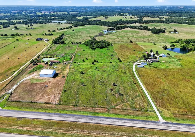 Photo 3 of Land for sale at Tbd W Us Hwy 82, Savoy, TX 75479 | MLS# 21022019 | Listing updated on 2026-08-02