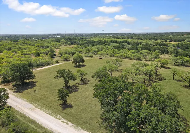 Homes for sale in Eastland, TX | 303 County Road 158, Eastland, TX 76448 | MLS# 21027069