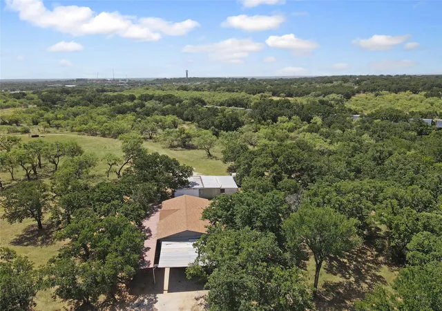 Homes for sale in Eastland, TX | 303 County Road 158, Eastland, TX 76448 | MLS# 21027069