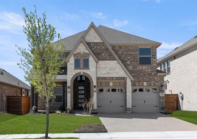 Photo 1 of Sale Pending at 1816 Possum Fire Trl, Mesquite, TX 75181 | MLS# 21027068 | Listing updated on 2026-10-31