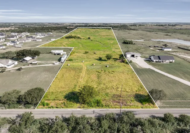 Photo 1 of Land for sale at Tbd Old Buena Vista Rd, Waxahachie, TX 75167 | MLS# 21024767 | Listing updated on 2026-08-31