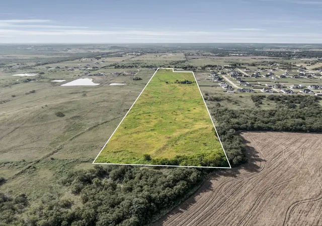 Photo 2 of Land for sale at Tbd Old Buena Vista Rd, Waxahachie, TX 75167 | MLS# 21024767 | Listing updated on 2026-08-31