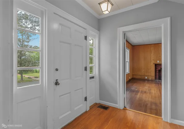 Photo 2 of Single family home for sale at 244 Forest Ave, Shreveport, LA 71104 | MLS# 21026631 | Listing updated on 2026-08-31