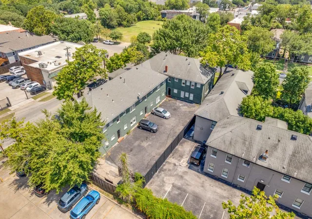 2nd image of 4425 Swiss Ave, Dallas, TX 75204 | MLS# 21029781