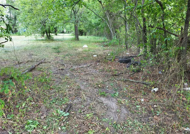 Photo 2 of Land for sale at 1114 Ac Henderson Blvd, Groesbeck, TX 76642 | MLS# 21030669 | Listing updated on 2026-08-06
